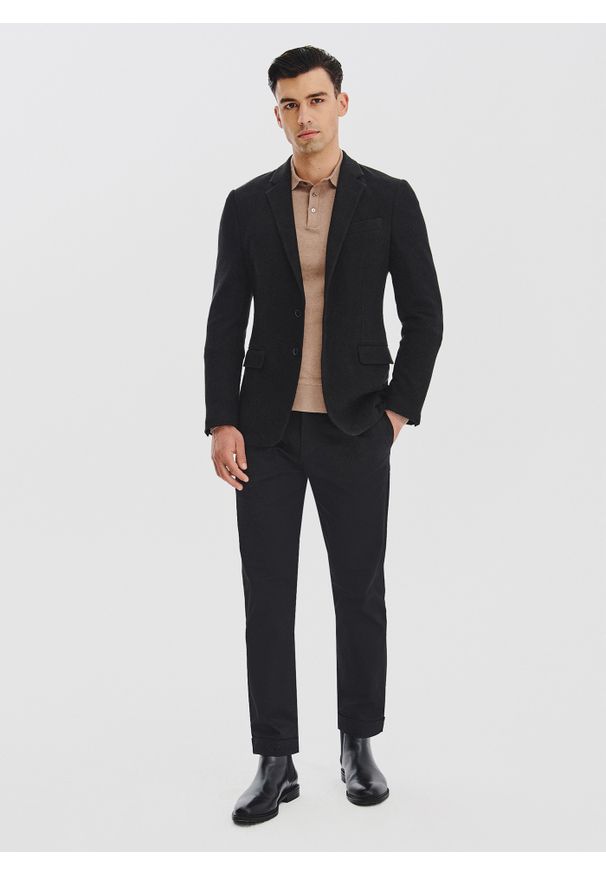 Pako Lorente - PAKO LORENTE - Czarna marynarka z dzianiny. Kolor: czarny. Materiał: dzianina. Sezon: jesień