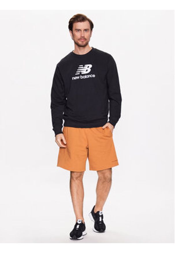 New Balance Bluza MT3153 Czarny Relaxed Fit. Kolor: czarny. Materiał: syntetyk