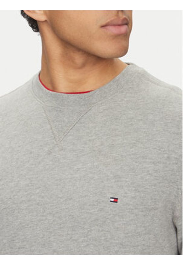 TOMMY HILFIGER - Tommy Hilfiger Bluza Essential MW0MW37232 Szary Regular Fit. Kolor: szary. Materiał: bawełna, syntetyk