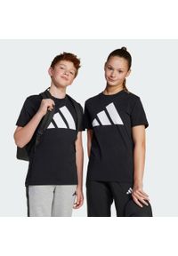 Adidas - Koszulka Essentials Kids. Kolor: czarny, biały, wielokolorowy. Materiał: bawełna. Sport: joga i pilates