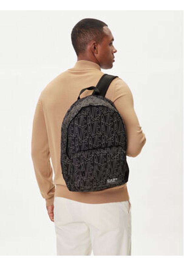 EA7 Emporio Armani Plecak 7X000001 AF10465 F6017 Czarny. Kolor: czarny. Materiał: materiał