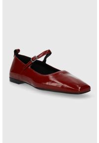 Vagabond Shoemakers baleriny skórzane DELIA kolor czerwony 5307.460.42. Zapięcie: klamry. Kolor: czerwony. Materiał: skóra #5