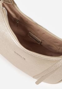 Renee - Złota Torebka Bagietka w Kształcie Półksiężyca z Paskiem Crossbody Dianialla. Kolor: złoty. Styl: casual #4