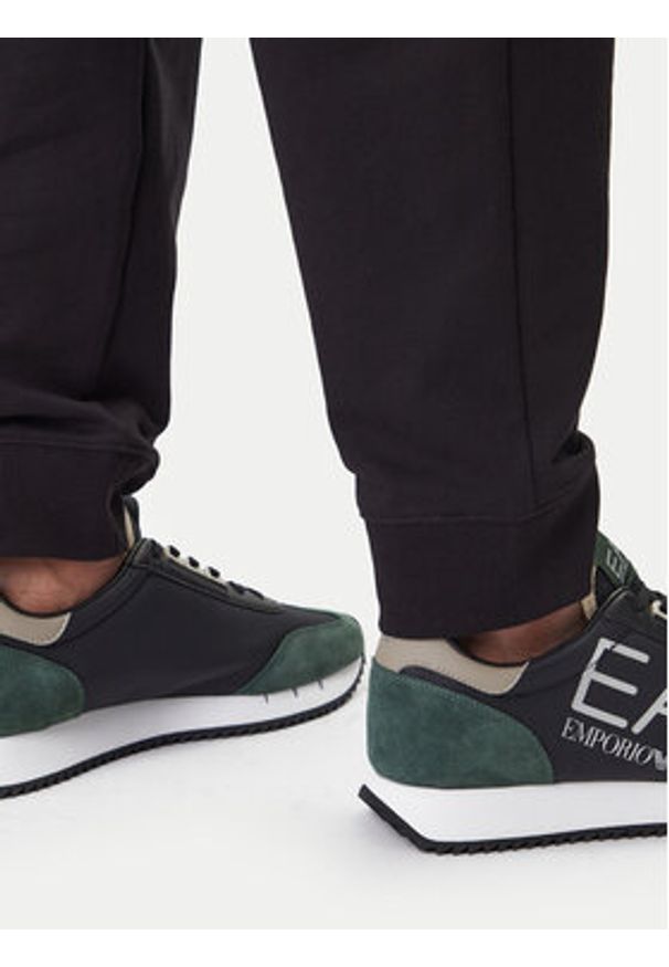 EA7 Emporio Armani Spodnie dresowe 7M001316 AF13512 UC001 Czarny Regular Fit. Kolor: czarny. Materiał: bawełna
