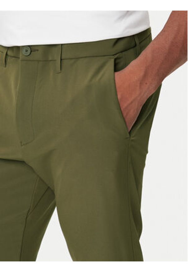 BOSS Spodnie materiałowe T_Commuter 50534303 Zielony Slim Fit. Kolor: zielony. Materiał: syntetyk