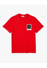 Lacoste - LACOSTE - Czerwony t-shirt z termoczułym nadrukiem Regular Fit. Kolor: czerwony. Materiał: jersey, bawełna, prążkowany. Wzór: nadruk. Sezon: wiosna. Styl: klasyczny #4