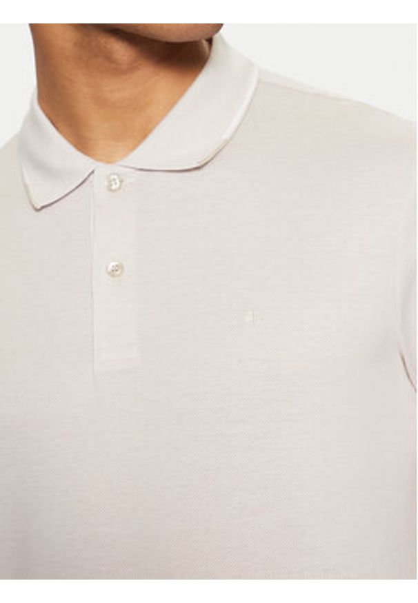 Calvin Klein Polo K10K114475 Beżowy Regular Fit. Typ kołnierza: polo. Kolor: beżowy. Materiał: bawełna