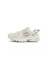 Buty do chodzenia dla dzieci New Balance Nb 530. Zapięcie: sznurówki. Kolor: biały. Materiał: materiał, syntetyk, tkanina. Szerokość cholewki: normalna. Sport: turystyka piesza