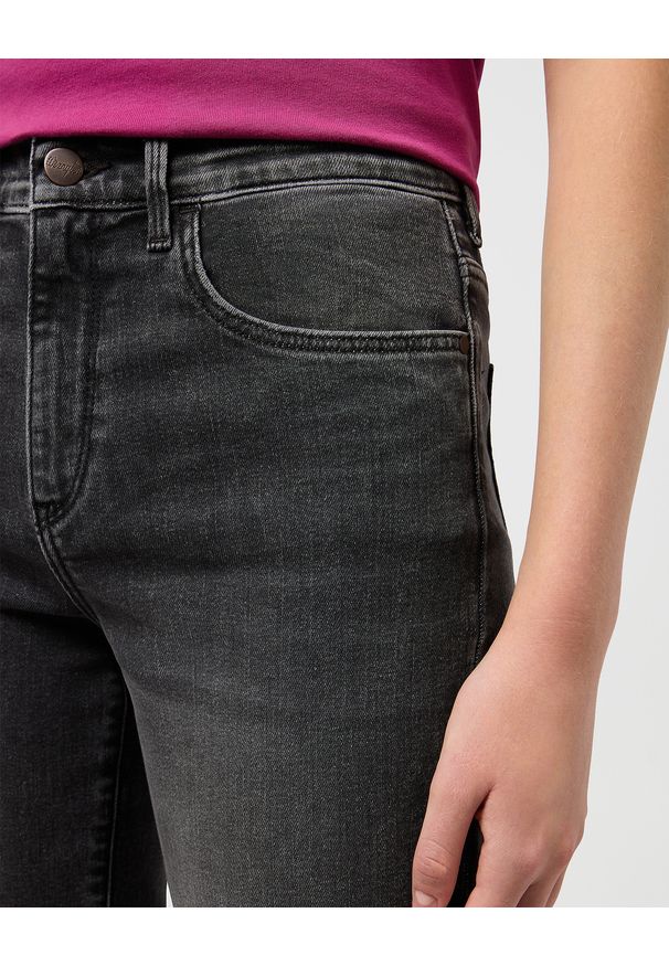 Wrangler - DAMSKIE SPODNIE WRANGLER STRAIGHT UNFORGETTABLE 112351064