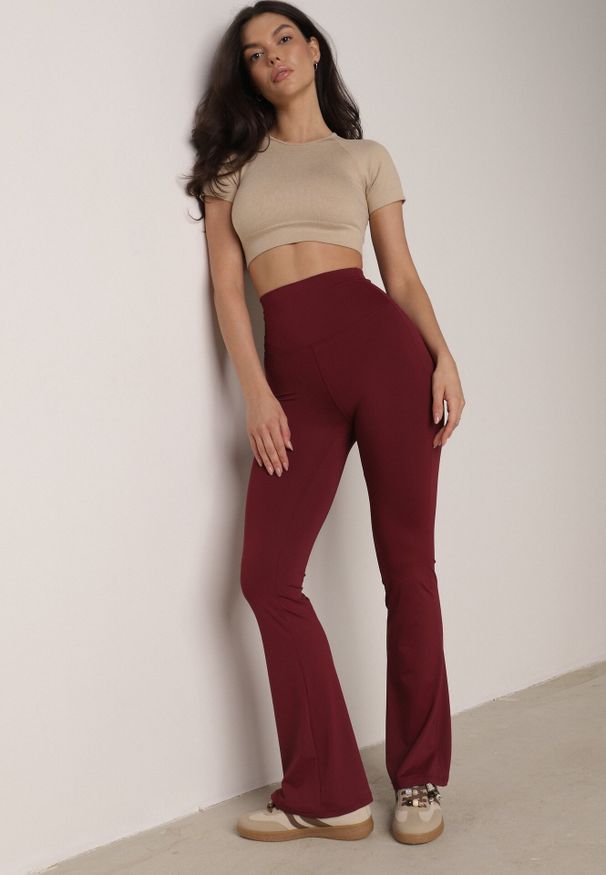 Born2be - Bordowe Elastyczne Spodnie z Gumką w Talii i Wysokim Stanem Brinamla. Stan: podwyższony. Kolor: czerwony. Styl: elegancki