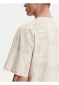 Karl Kani T-Shirt Small Signature Paisley PD00005342 Beżowy Relaxed Fit. Kolor: beżowy. Materiał: bawełna. Wzór: paisley #5