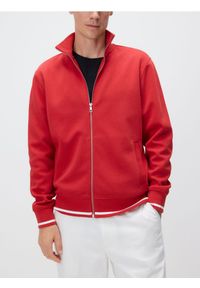 Reserved - Rozpinana bluza ze stójką - czerwony. Typ kołnierza: kołnierzyk stójkowy. Kolor: czerwony. Materiał: dzianina, bawełna #1