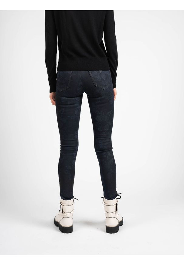 Guess Jeansy "Skinny" | W63A46D27E0-CBLO | Mężczyzna | Granatowy. Stan: podwyższony. Kolor: niebieski