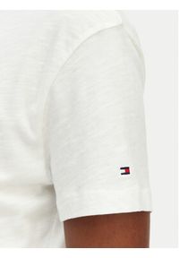 TOMMY HILFIGER - Tommy Hilfiger T-Shirt WW0WW49256 Biały Relaxed Fit. Kolor: biały. Materiał: bawełna #5