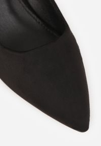 Born2be - Czarne Klasyczne Czółenka na Obcasie Katrie. Kolor: czarny. Wzór: jednolity, gładki. Obcas: na obcasie. Styl: klasyczny. Wysokość obcasa: średni #5