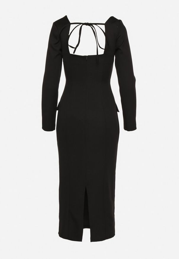 Born2be - Czarna Elegancka Sukienka Ołówkowa z Wiązaniem i Imitacją Kieszeni Tillirisa. Okazja: na imprezę, na co dzień, na spotkanie biznesowe. Kolor: czarny. Długość rękawa: długi rękaw. Typ sukienki: ołówkowe. Styl: elegancki