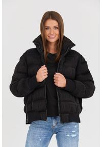 Blauer USA - BLAUER Czarna damska plisowana kurtka, Rozmiar XL. Kolor: czarny #10