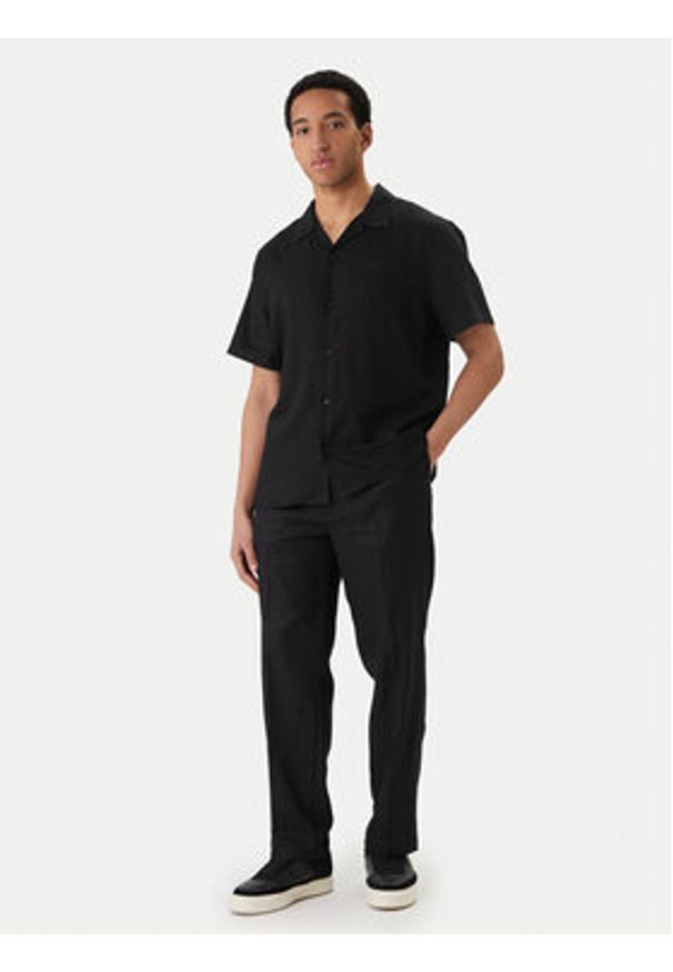 Calvin Klein Spodnie materiałowe LV04LF619G Czarny Straight Fit. Kolor: czarny. Materiał: bawełna
