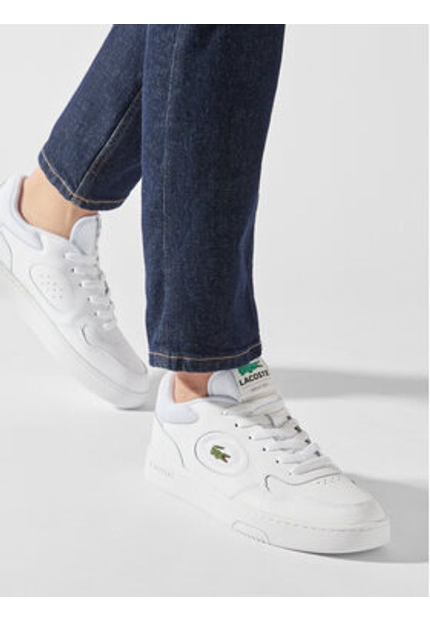 Lacoste Sneakersy Lineset 746SMA0045 Biały. Kolor: biały. Materiał: skóra
