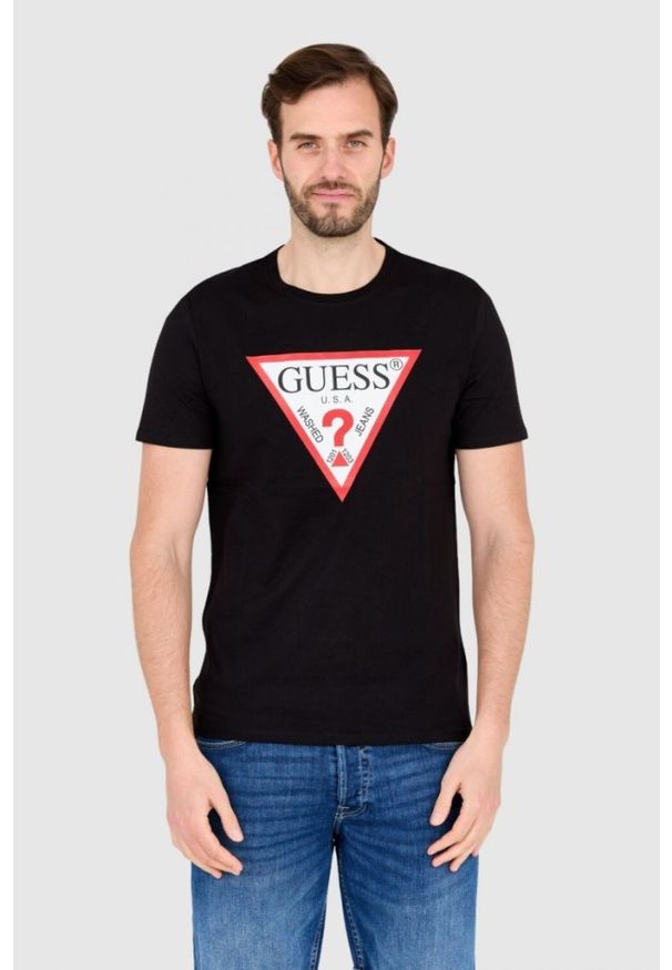 Guess - GUESS T-shirt czarny slim fit. Kolor: czarny