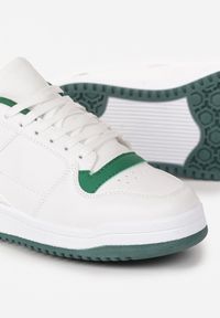 Renee - Biało-Zielone Sneakersy z Perforacją na Nosku i Wstawkami na Zapiętku Favisi. Kolor: biały. Wzór: aplikacja, kolorowy #5