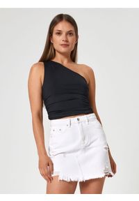 Sinsay - Spódnica jeansowa mini - biały. Kolor: biały. Materiał: jeans