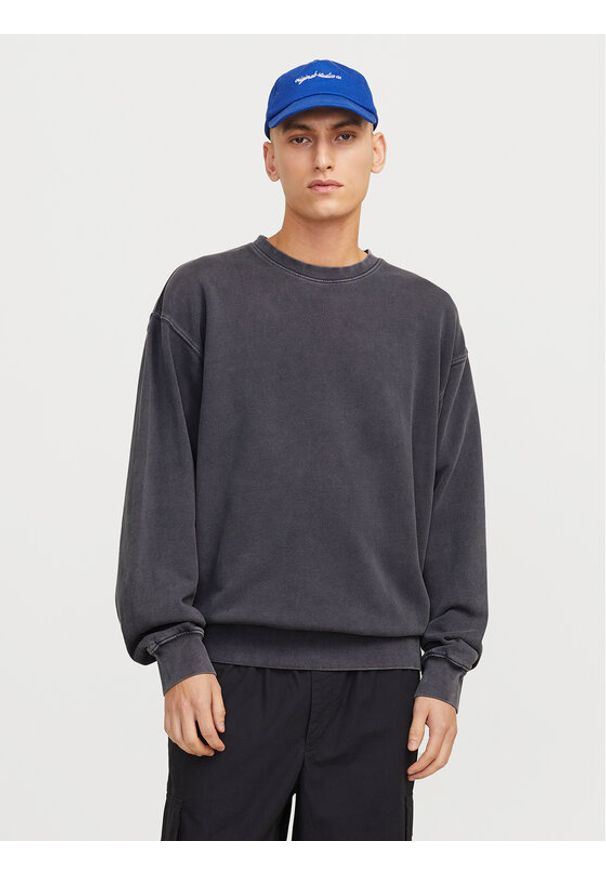 Jack & Jones Bluza Charge 12268273 Szary Loose Fit. Kolor: szary. Materiał: bawełna