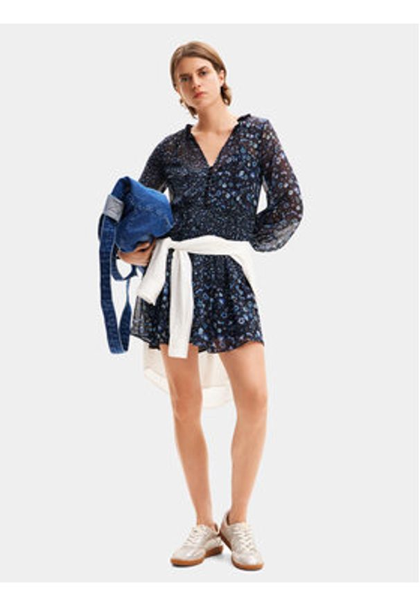 Desigual Sukienka letnia Doque 24SWVW20 Granatowy Relaxed Fit. Kolor: niebieski. Materiał: syntetyk. Sezon: lato