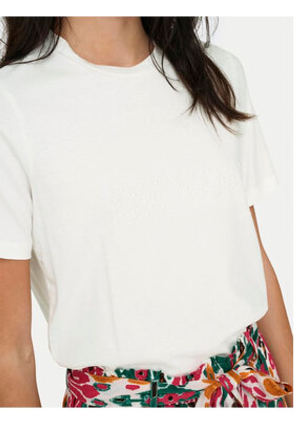 JDY T-Shirt Molly 15311675 Biały Regular Fit. Kolor: biały. Materiał: bawełna