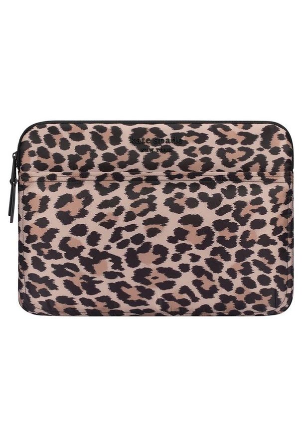 Etui Kate Spade New York Puffer Sleeve do MacBook Pro 14'' / Notebook 14'' (Classic Leopard). Materiał: puch. Styl: elegancki, casual