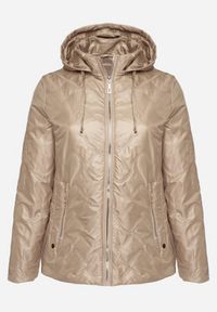 Born2be - Ciemnobeżowa Kurtka Pikowana z Odpinanym Kapturem Marinos. Kolekcja: plus size. Kolor: beżowy. Styl: elegancki #4