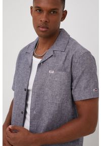 Tommy Jeans koszula z domieszką lnu męska kolor szary regular. Kolor: szary. Materiał: len. Długość rękawa: krótki rękaw. Długość: krótkie