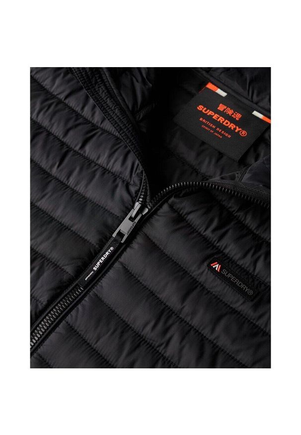 Kurtka puchowa bez rękawów Superdry Fuji Lite. Kolor: czarny. Materiał: puch. Długość rękawa: bez rękawów. Styl: elegancki