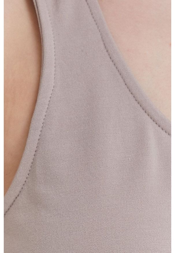 Answear Lab - answear.LAB X Paulina Krupińska Sukienka z certyfikatem OEKO-TEX kolekcja limitowana Ethical Wardrobe. Okazja: na co dzień. Kolor: beżowy. Materiał: dresówka, dzianina, materiał, syntetyk, włókno. Długość rękawa: na ramiączkach. Wzór: gładki. Typ sukienki: proste. Styl: wakacyjny