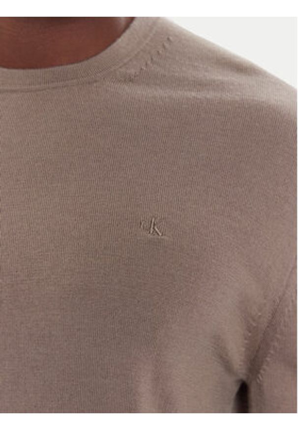 Calvin Klein Sweter LV04LB305G Beżowy Regular Fit. Kolor: beżowy. Materiał: wełna