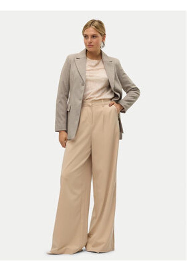 Vero Moda Marynarka Kawi 10319661 Beżowy Regular Fit. Kolor: beżowy. Materiał: syntetyk