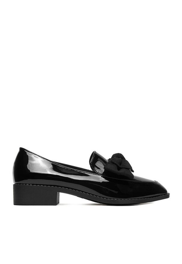 Loafersy DeeZee. Kolor: czarny