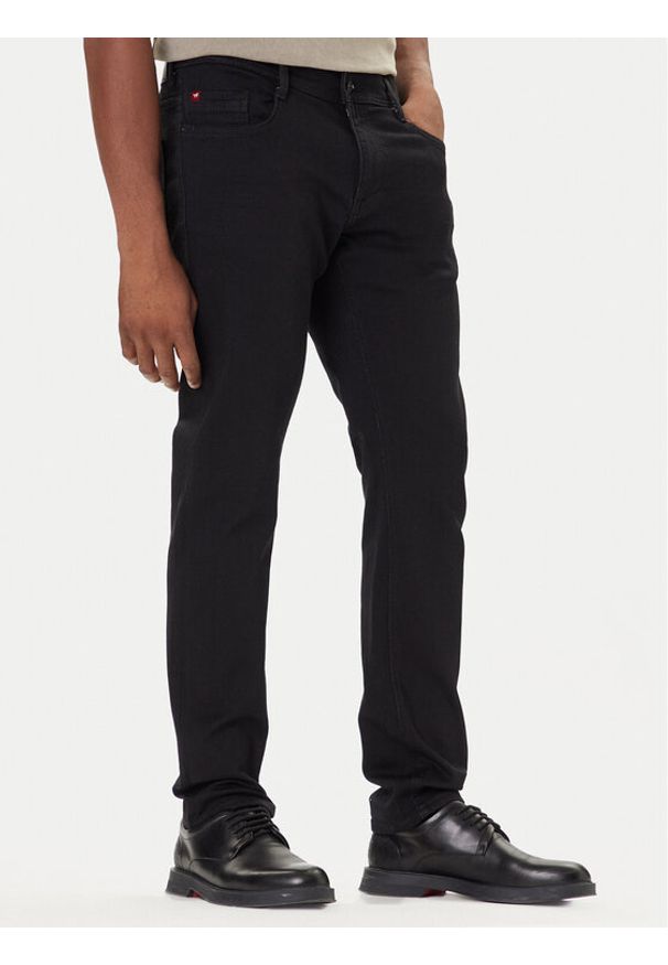 Mustang Jeansy Oregon 1016804 Czarny Slim Fit. Kolor: czarny