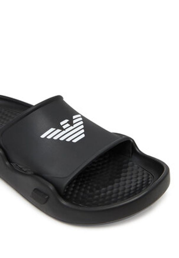 Emporio Armani Klapki XVPS15 XD444 N349 Czarny. Kolor: czarny. Materiał: syntetyk