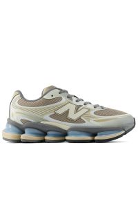 Buty unisex New Balance U20004JQ - beżowe. Kolor: beżowy. Materiał: syntetyk, materiał. Szerokość cholewki: normalna #1