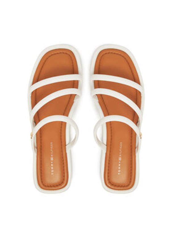 TOMMY HILFIGER - Tommy Hilfiger Klapki Strappy Leather Mule FW0FW08939 Biały. Kolor: biały. Materiał: skóra