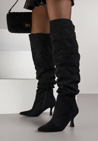 Born2be - Czarne Marszczone Kozaki na Szpilce Wiolessa. Okazja: na co dzień. Kolor: czarny. Materiał: jeans. Obcas: na szpilce. Styl: elegancki, wizytowy, casual