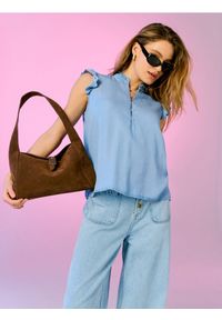 Sinsay - Koszulowa bluzka z falbanami z lyocellu - niebieski. Kolor: niebieski #1