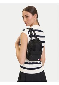 Tommy Jeans Plecak Tjw Daily 2 Ways Backpack AW0AW17577 Czarny. Kolor: czarny. Materiał: materiał #6