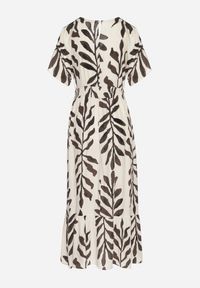 Born2be - Czarna Sukienka z Wiskozy Ozdobiona Liśćmi Erisola. Okazja: na co dzień. Typ kołnierza: dekolt w kształcie V. Kolor: czarny. Materiał: wiskoza. Wzór: aplikacja. Styl: casual, elegancki #2