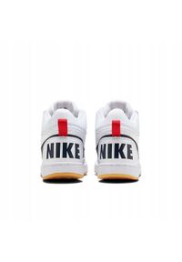 Buty sportowe młodzieżowe Nike Court Borough Mid. Kolor: biały. Model: Nike Court