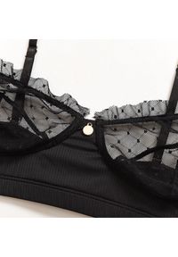 Intica - Zestaw bielizny koronkowej z delikatnymi detalami Henriqueta. Kolor: niebieski. Materiał: koronka. Wzór: aplikacja #5