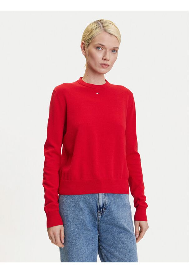 Tommy Jeans Sweter Essential DW0DW20159 Czerwony Regular Fit. Kolor: czerwony