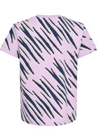 T-shirt dziewczęcy Hummel Rushy AOP. Kolor: fioletowy, różowy, wielokolorowy. Długość rękawa: krótki rękaw. Długość: krótkie. Sport: joga i pilates