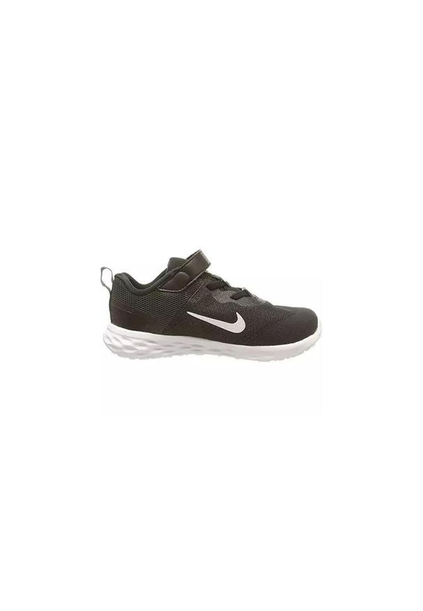 Buty do chodzenia dla dzieci Nike Revolution 6 NN Psv. Kolor: czarny. Materiał: syntetyk, tkanina, materiał. Model: Nike Revolution. Sport: turystyka piesza
